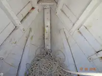Ọkọ̀ ojú omi kékeré fún tà