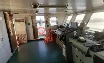 Ọkọ̀ tí ó mú epo / kemikali fún tà