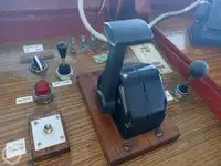 Ọkọ̀ ojú omi ìrìn-àjò fún tà