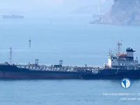 Ọkọ̀ tí ó mú epo / kemikali fún tà