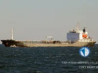 Ọkọ̀ tí ó mú epo / kemikali fún tà