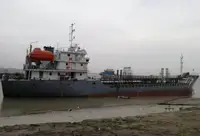 Oil/Chemical tanker fun tita