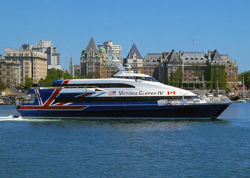 Catamaran fún tà