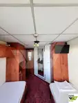 Ọkọ̀ ojú omi ìrìn-àjò fún tà