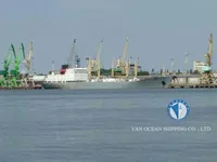 Ọkọ̀ tí wọn fi maa ń gbé ohun èlò tí ó ní ìdáná fún tà