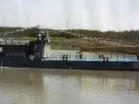 Ọkọ̀ ojú omi tí ó ní ìrọ̀kè fún tà