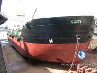 Ọkọ̀ tí ó mú epo / kemikali fún tà