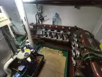 Ọkọ omi ti o mu ọja fún tà