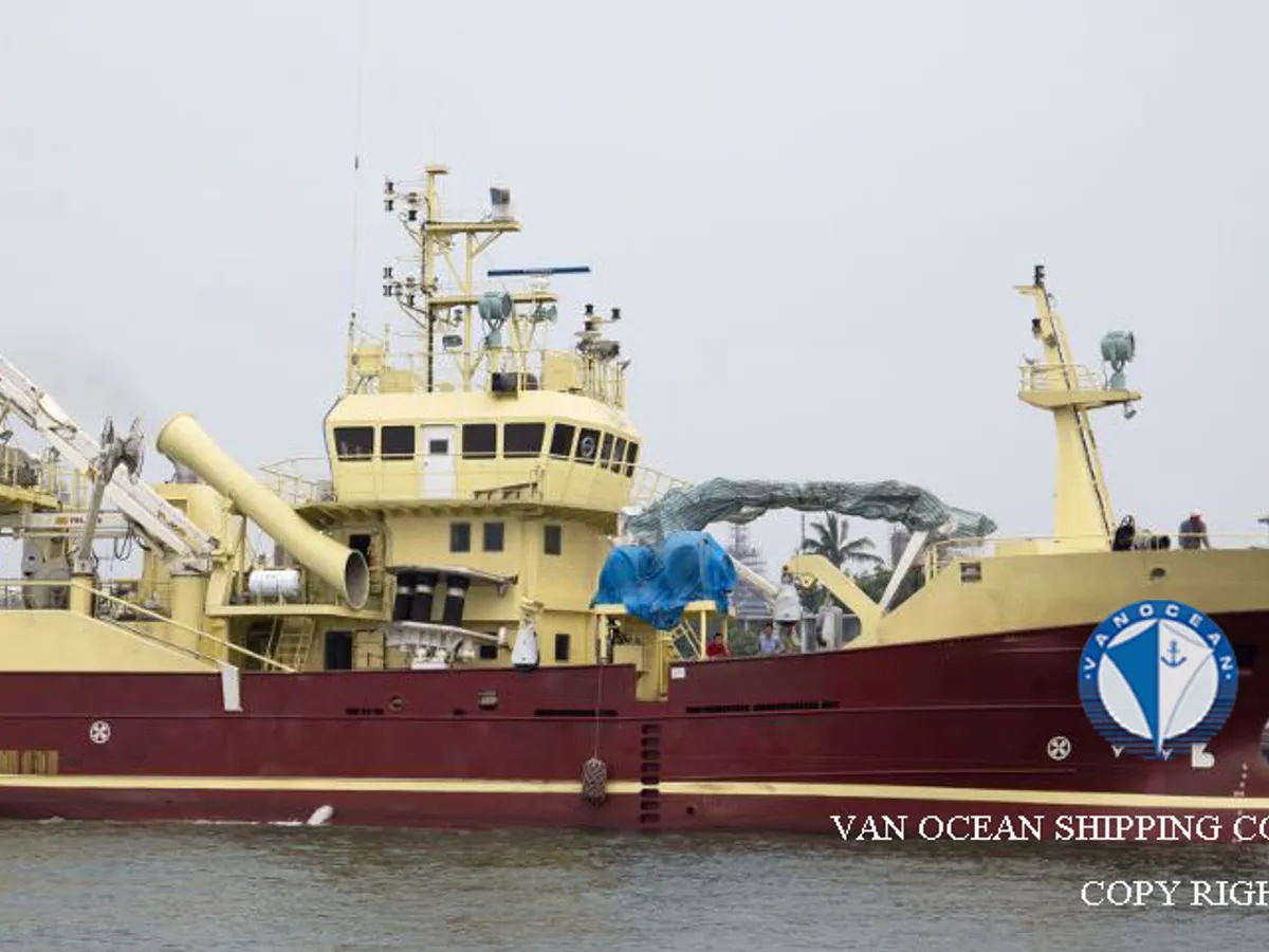 Ọkọ̀ tí ó mú ẹja fún tà