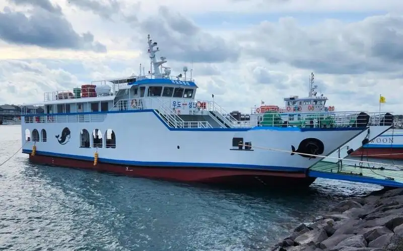 Ọkọ omi Landing, Tank fún tà