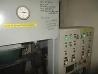 Ọkọ̀ tí wọn fi maa ń gbé ohun èlò tí ó ní ìdáná fún tà
