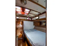 Yacht fún tà
