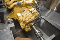 Ọkọ̀ ọpọlọpọ̀ ènìyàn fún tà