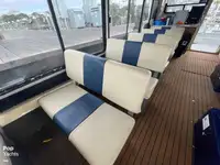 Ọkọ̀ ojú omi ìrìn-àjò fún tà