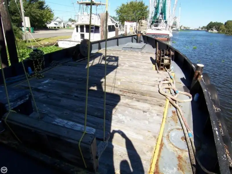 Ọkọ omi ti o fa fún tà