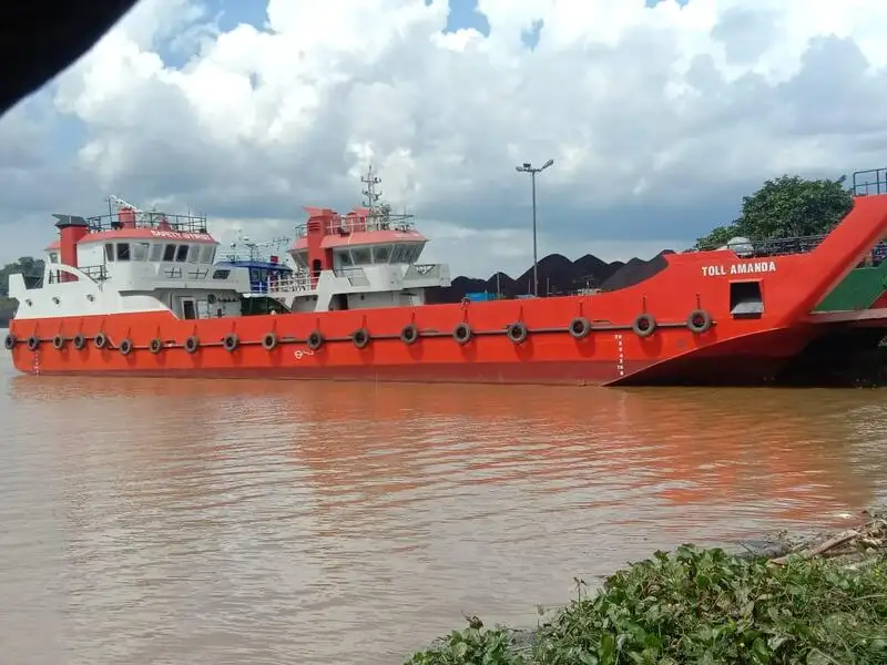 Ọkọ omi Landing, Tank fún tà