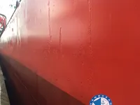 Ọkọ̀ tí ó mú epo / kemikali fún tà