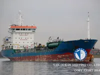 Ọkọ̀ tí ó mú epo / kemikali fún tà