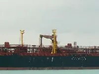 Ọkọ̀ tí ó mú epo / kemikali fún tà