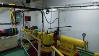 Ọkọ̀ tí ó mú epo / kemikali fún tà