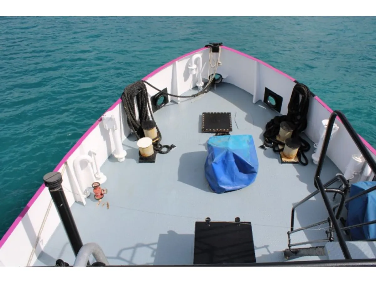 Yacht fún tà