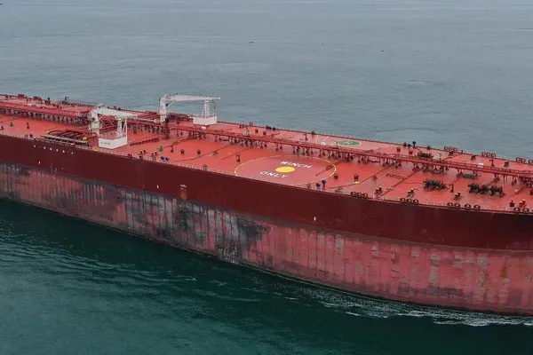 Oil/Chemical tanker for sale