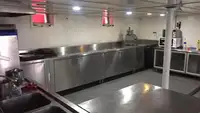 Ọkọ̀ ọpọlọpọ̀ ènìyàn fún tà