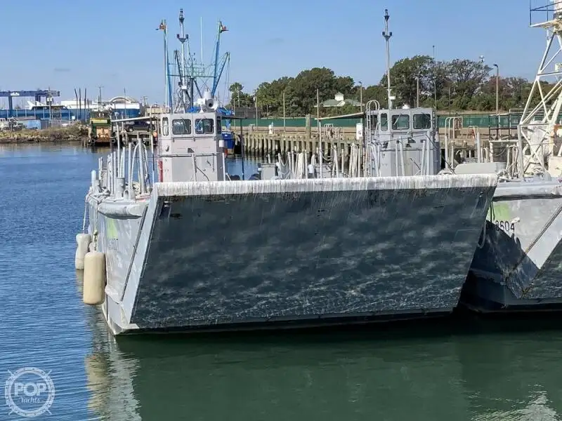 Ọkọ omi Landing, Tank fún tà