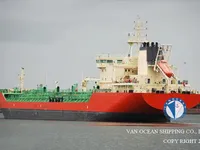 Ọkọ̀ tí ó mú epo / kemikali fún tà