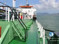 Ọkọ̀ tí ó mú epo / kemikali fún tà