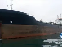 Ọkọ̀ tí ó mú epo / kemikali fún tà