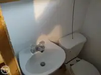 Ọkọ̀ ojú omi kékeré fún tà