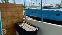 Ọkọ̀ ojú omi ìrìn-àjò fún tà
