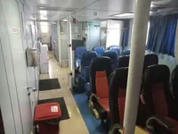 Ọkọ omi ti o mu ọja fún tà