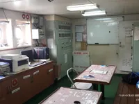 Ọkọ̀ tí ó mú epo / kemikali fún tà