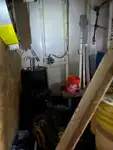 Ọkọ̀ ojú omi tí ó mú ìdọ̀tí fún tà