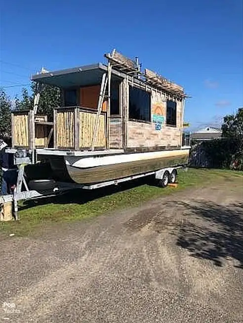 Catamaran fún tà
