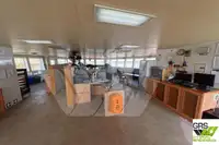 Ọkọ omi ti o mu ọja fún tà