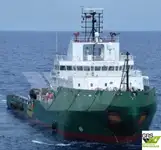 Ọkọ omi ti o mu ọja fún tà