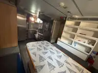 Catamaran fún tà