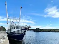 Ọkọ̀ tí ó mú ẹja fún tà