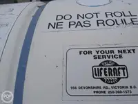 Ọkọ̀ ojú omi kékeré fún tà