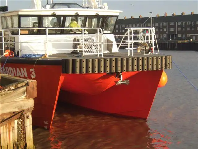 Catamaran fún tà