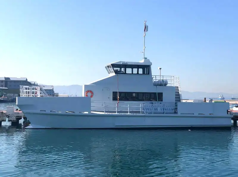 Catamaran fún tà