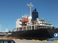 Ọkọ̀ tí ó mú epo / kemikali fún tà