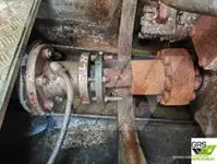 Ọkọ̀ tí ó ṣiṣẹ́ ní ibi tí wọn ṣe àgbàdí fún tà