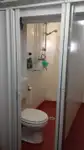 Ọkọ̀ ojú omi tí ó mú ìdọ̀tí fún tà