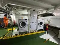 Ọkọ̀ ojú omi tí ó mú àwọn ìkọ́kọ̀ fún tà