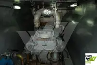 Ọkọ̀ ọpọlọpọ̀ ènìyàn fún tà
