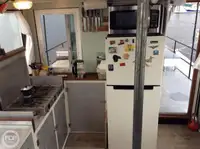 Ọkọ omi ti o fa fún tà